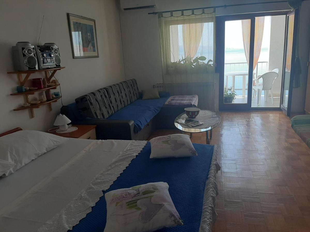 Apartman Ada Senj  Eksteriør bilde