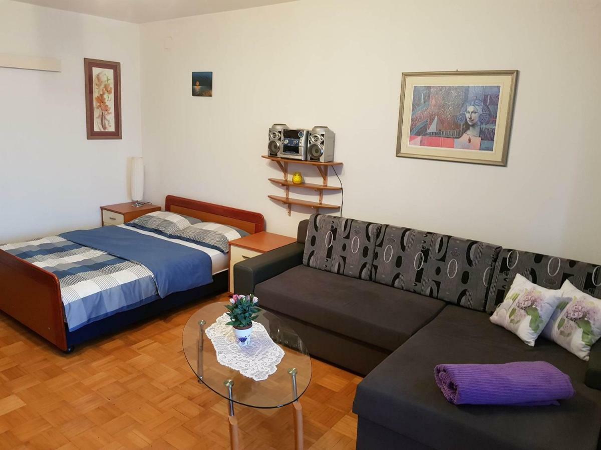 Apartman Ada Senj  Eksteriør bilde